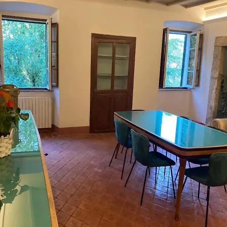 Dimora Storica Nel Cuore Della Toscana